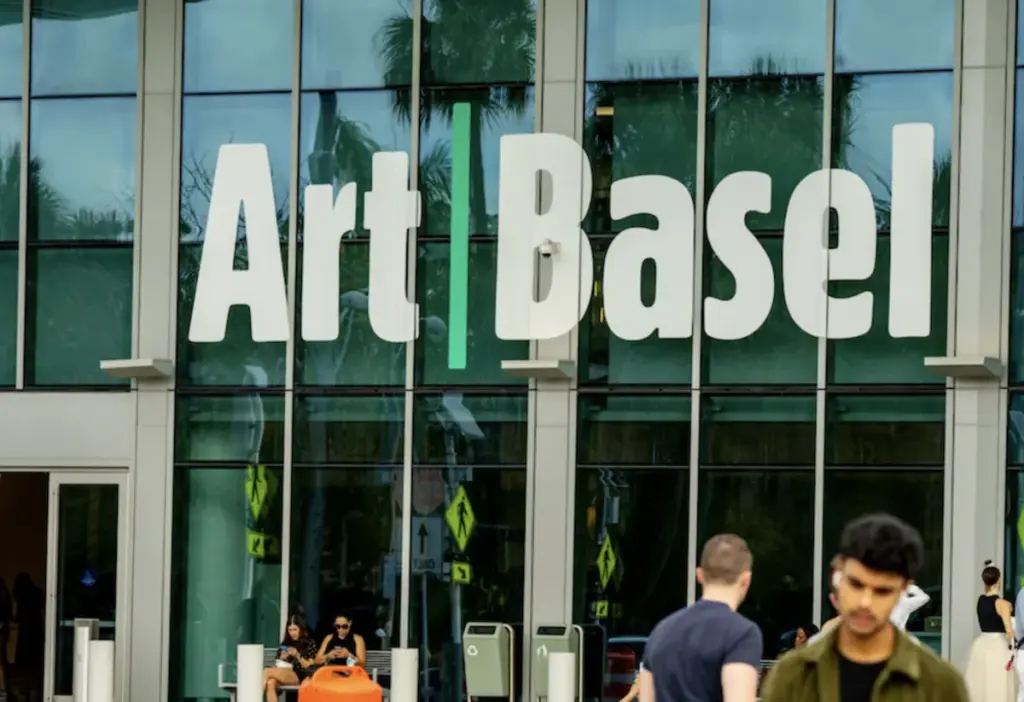 Art Basel's Digital Expansion: A New Era for Digital Art.